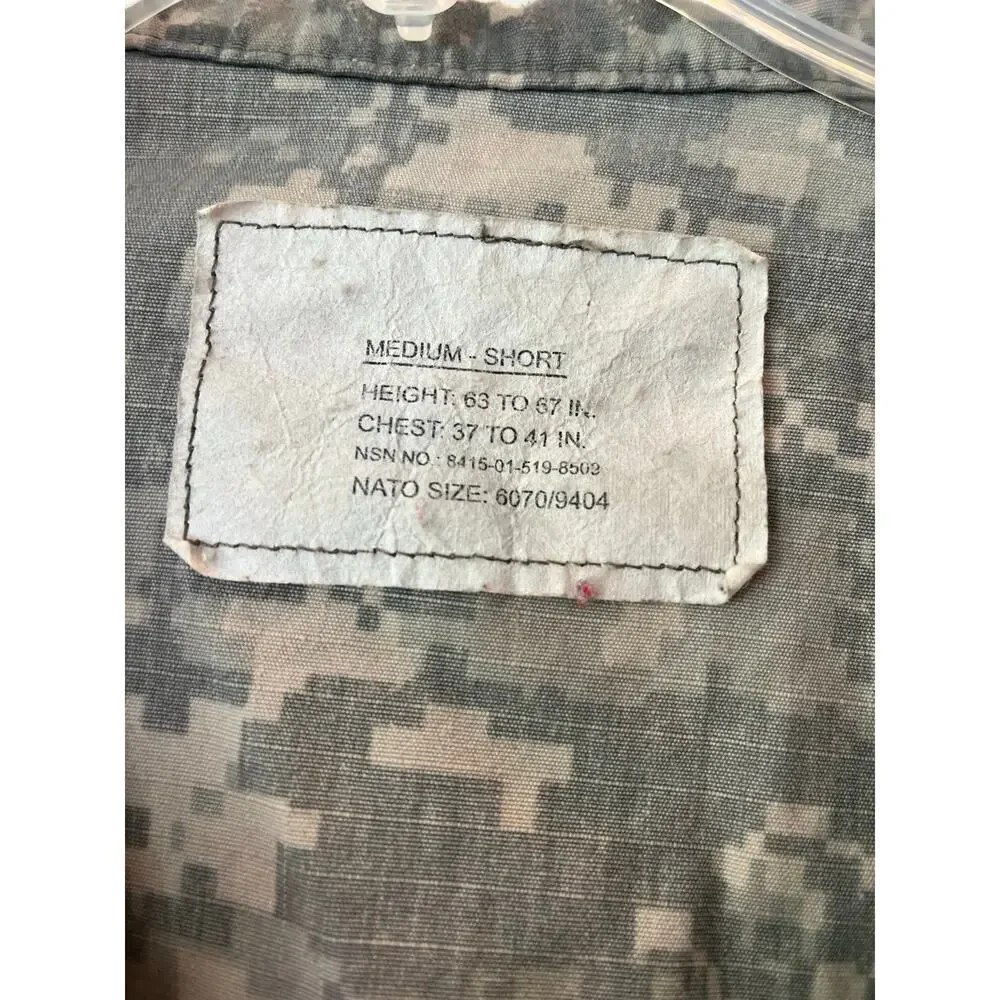 Military Combat Digital Camo Jacket Men Medium Short Costume Full Zip Hiking